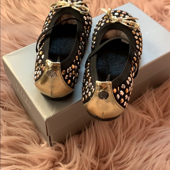 BNWT- Toddler Sturt Weitzman shoes - Picture 2 of 3
